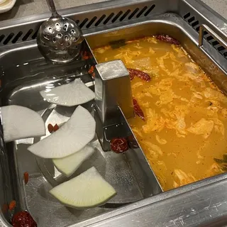 Spicy Pork Soup Base 1/2