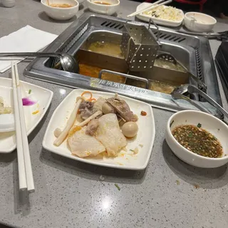 Sesame oil sauce with garlic