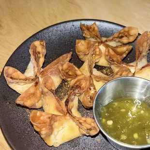CRAB RANGOONS
