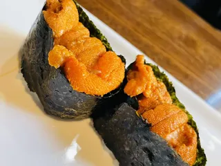 Sakura Restaurant & Sushi Bar