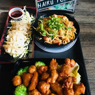 Yakisoba and Orange chicken