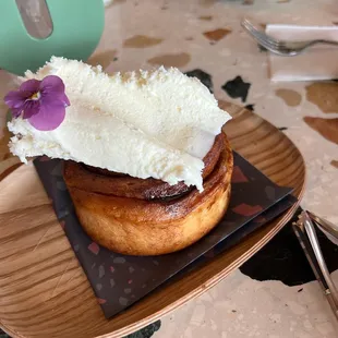 Cinnamon Roll