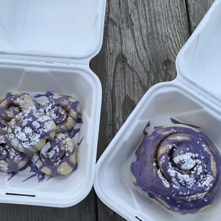 Regular hail snail (5 minis and one regular)