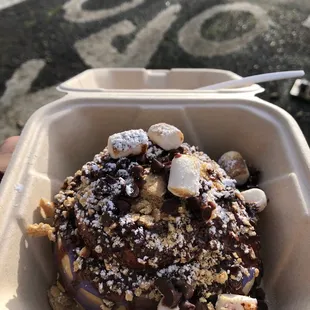 S'mores  cinna-snail