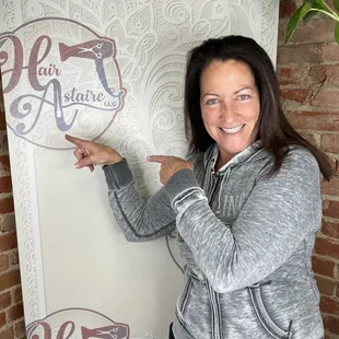 Tracy Watson the Hair Whisperer does it again!  So grateful for her fixation with perfection and doing things right.  Lucky customers!!!