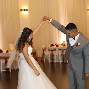 Had so much fun with this look! Beachy waves with a braid--my favorite!