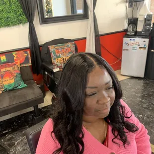Quick weave with closure