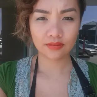 Vicky Xiong- current staff