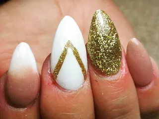Ara's Beauty Salon