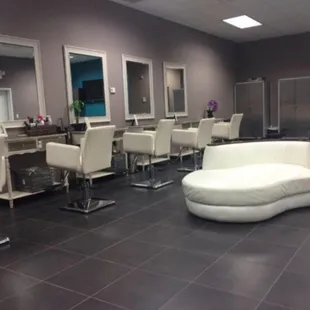 I think it's the perfect sized salon, not too big &amp; not too small, just right.