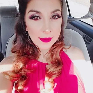 Veronika E.