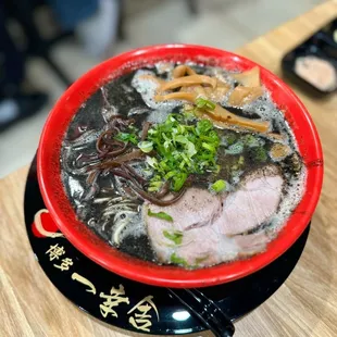 Black Tonkotsu Ramen with added bamboo - slurp