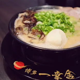 ramen and noodles, food