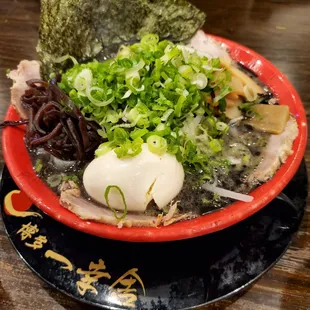 Black tonkatsu with extras