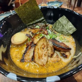 Hakata Tonkotsu Black Ramen