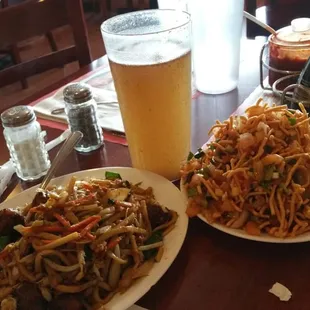 Yummy Chinese bhel, manchurian noodles &amp; masala soda