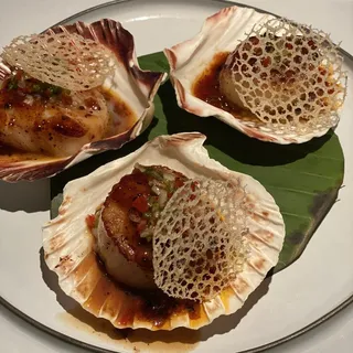 Wok Seared Scallops*