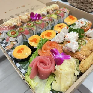 Sushi box!