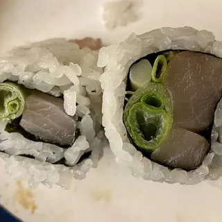 Negi Hamachi Roll