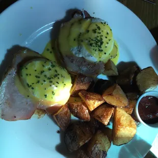 Eggs Benedict