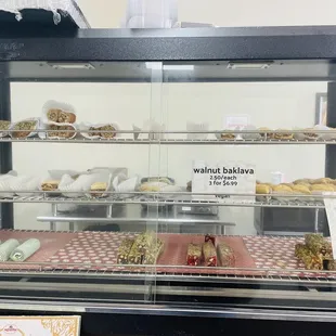 sushi and sashimi, interior