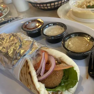 Falafel Wrap 10/10