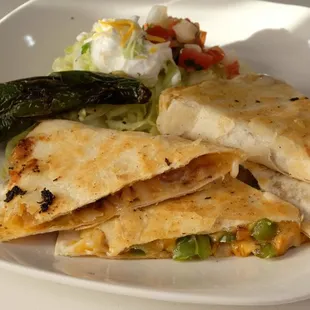 Chicken quesadilla platter