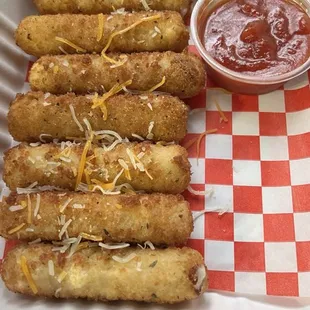 Mozzarella Sticks   @hybrideater