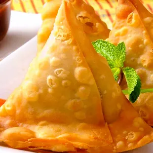 Side of samosas