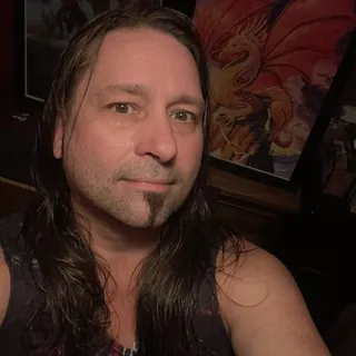 Dan L.
