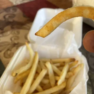 Cold saggy fries