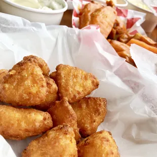 Mac and cheese Bites