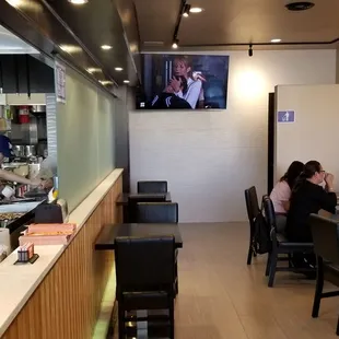 sushi and sashimi, interior