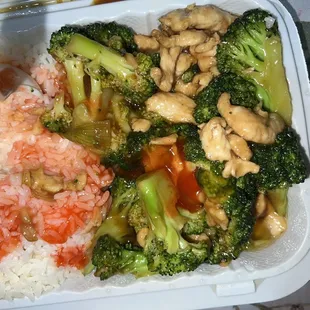 L9. Chicken Broccoli Lunch Special