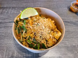 Thai me up