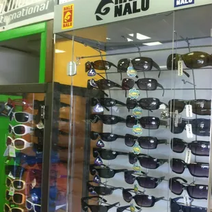 Headed for the beach?  @HaleNalu has got you covered!  :^D