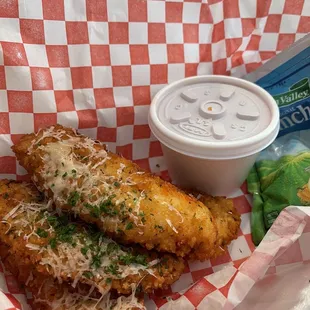Chicken parm dippers