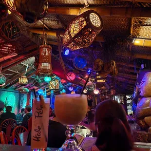 Inside view with The Duke and a Painkiller