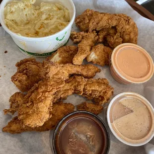 Chicken Tenders and Mac n Cheese