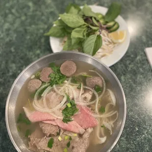 food, ramen and noodles