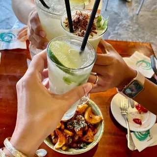 Mt. Ka'ala Fresh Fruit Mojitos