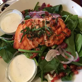 Grilled Salmon Spinach Salad