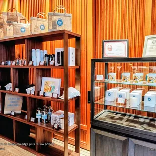 Warm wood tones with different layers of light, Inviting, gentle and soothing. Setting the mood in the most delightful way.