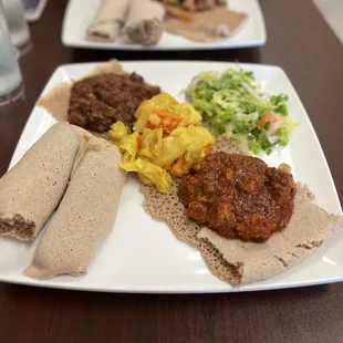 Meat and Veggie Combination Platter