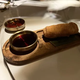 Egg roll ( yes singular )