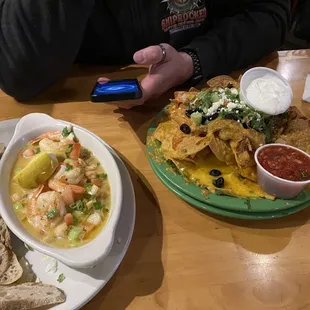 Shrimp scampi and nachos