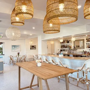 interior, crepes