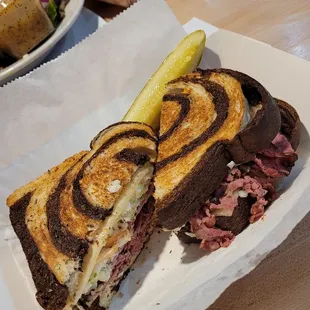 The highlander on marble rye