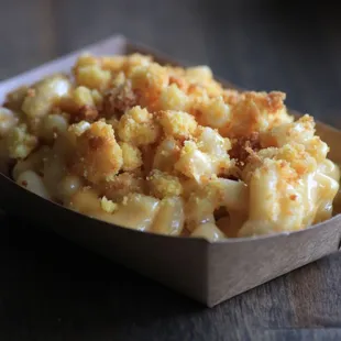 pasta dish, pasta, food