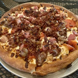 Hell Meats Pizza